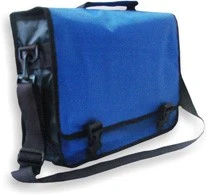 Портфель "Презентер", 2 отделения, большой клапан, 2 пластиковых замка, длинная ручка, нейлон, 385*275*120 мм, "Лотос"