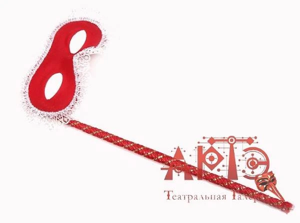 Маска на ручке бархатная с оборкой, красная