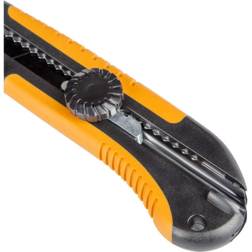 Универсальный нож Twist lock, 25 мм, металлические направляющие, 2 механизма блокировки, антискользящие вставки, пластиковый корпус, 181 мм, "Attache Selection" фото 2 Универсальный нож Twist lock, 25 мм, металлические направляющие, 2 механизма блокировки, антискользящие вставки, пластиковый корпус, 181 мм, "Attache Selection" фото 2