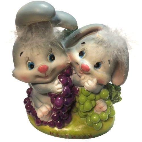 Фигурка декоративная - копилка "Кролики с виноградом", высота 17 см., "Choosing Porcelain"